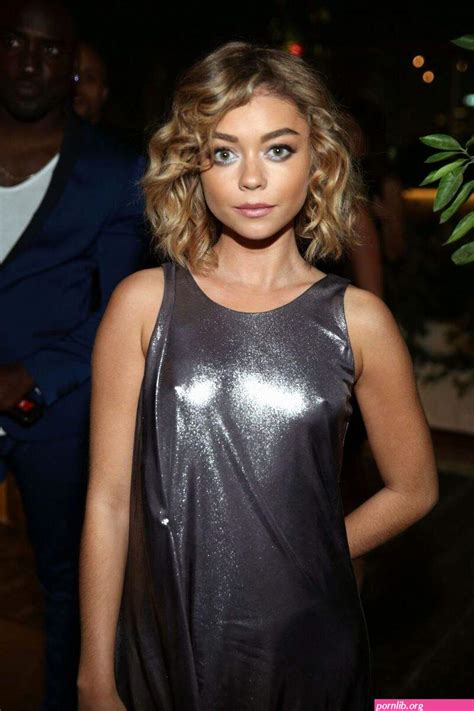 Sarah Hyland Nude: Porn Videos & Sex Tapes @ xHamster